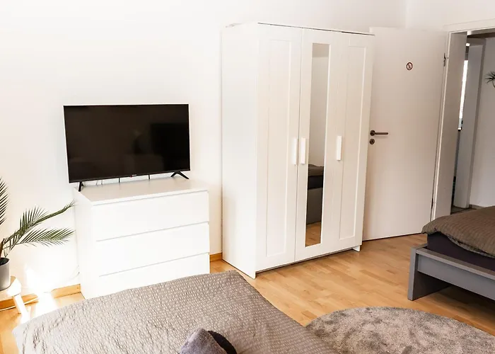 Cosyhomes24 - Centrally With Parking Space And Balcony - Ge09B