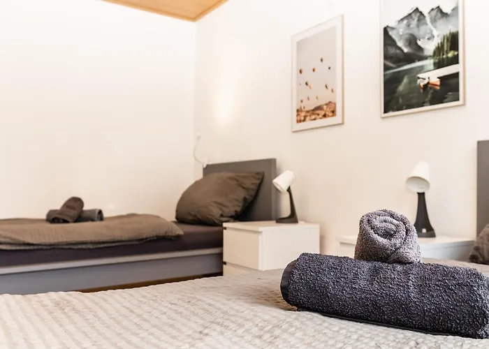 Appartement Cosyhomes24 - Centrally With Parking Space And Balcony - Ge09b